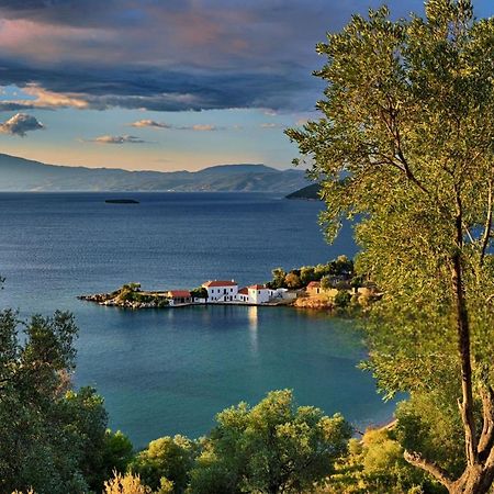 Villa Leonidas Greecefiloxenia Лефокастро Екстер'єр фото