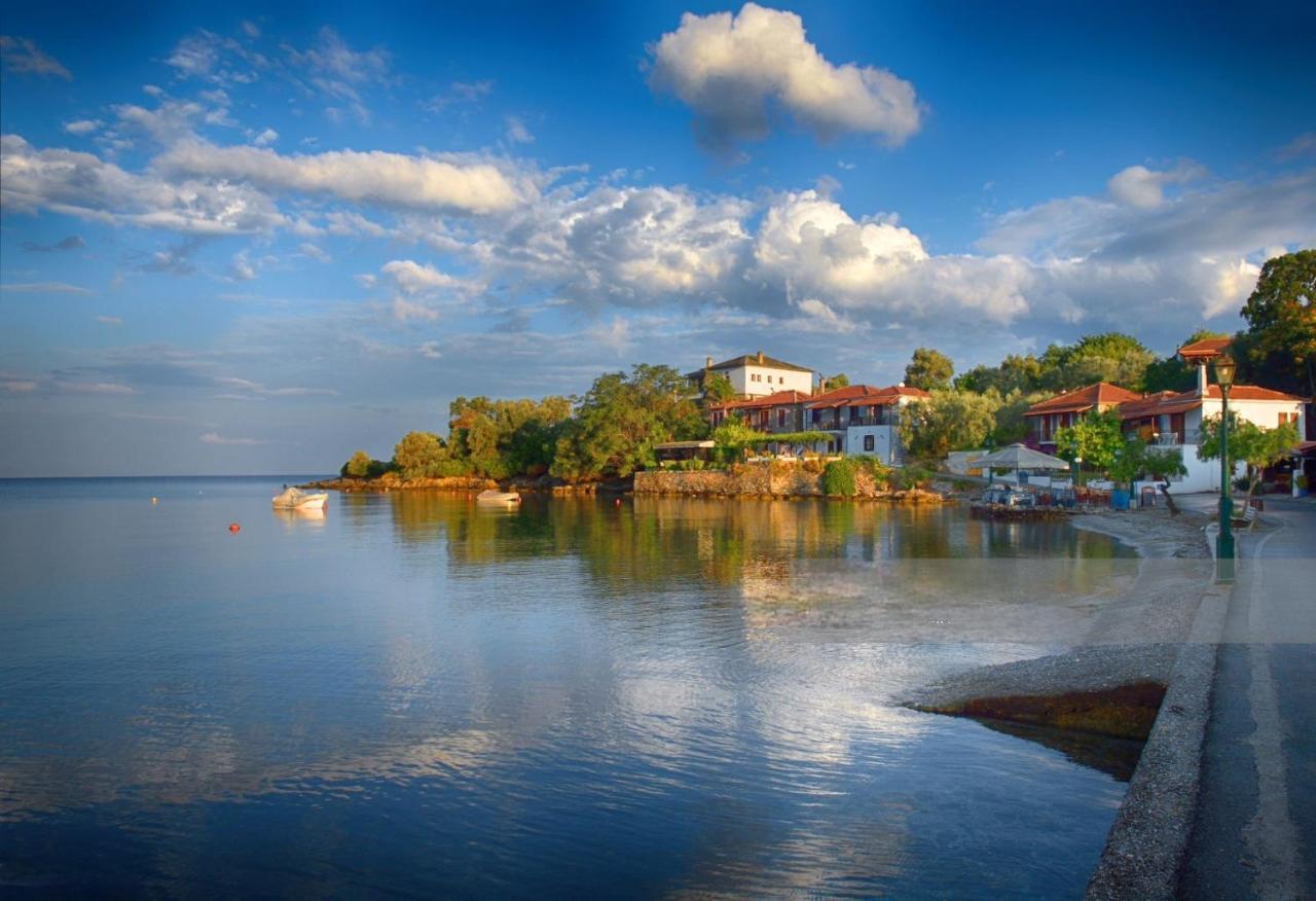 Villa Leonidas Greecefiloxenia Лефокастро Екстер'єр фото